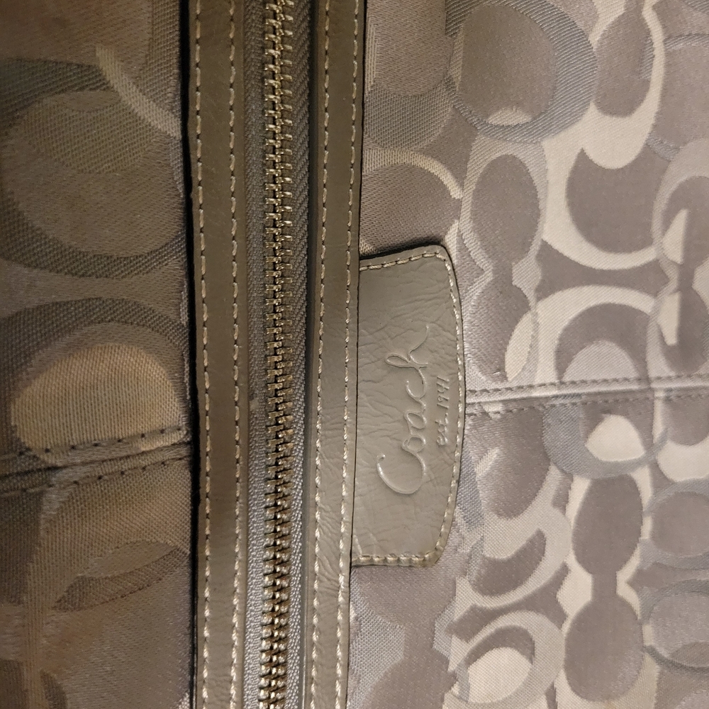 Coach Purse Gray Authentic - Picture 6 of 7